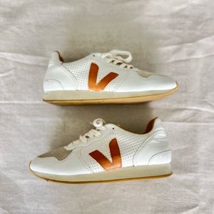 VEJA LRT Sneakers Shoes Size US 8 White/Tan Lace Up Trainers